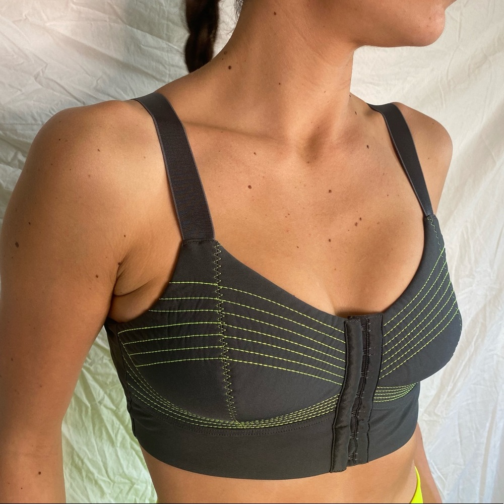 Fabletics Sports Bra